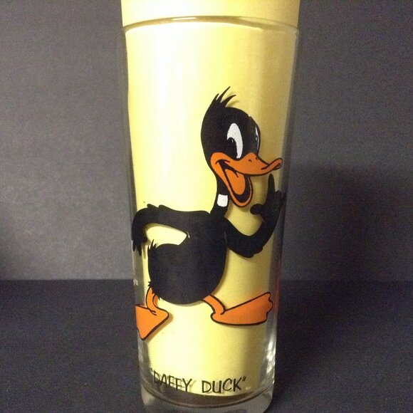 Vintage 1973 Loony Tunes Pepsi Daffy Duck Glass - Picture 4 of 6